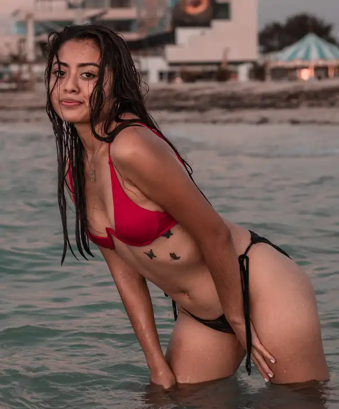 Fresh, Cheerful-Bangalore Escort Girls