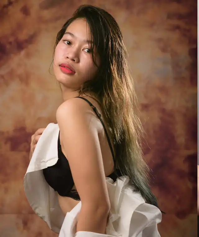 affordable escort service in Pune with available profiles