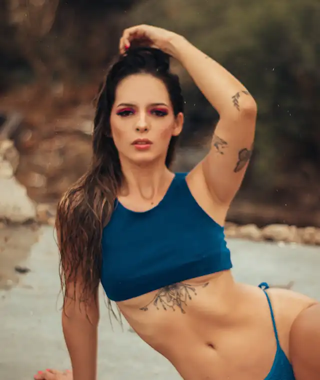 private escort girls in Pune for social companionship