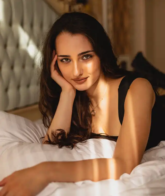 Anjali Housewife Escorts in Pune